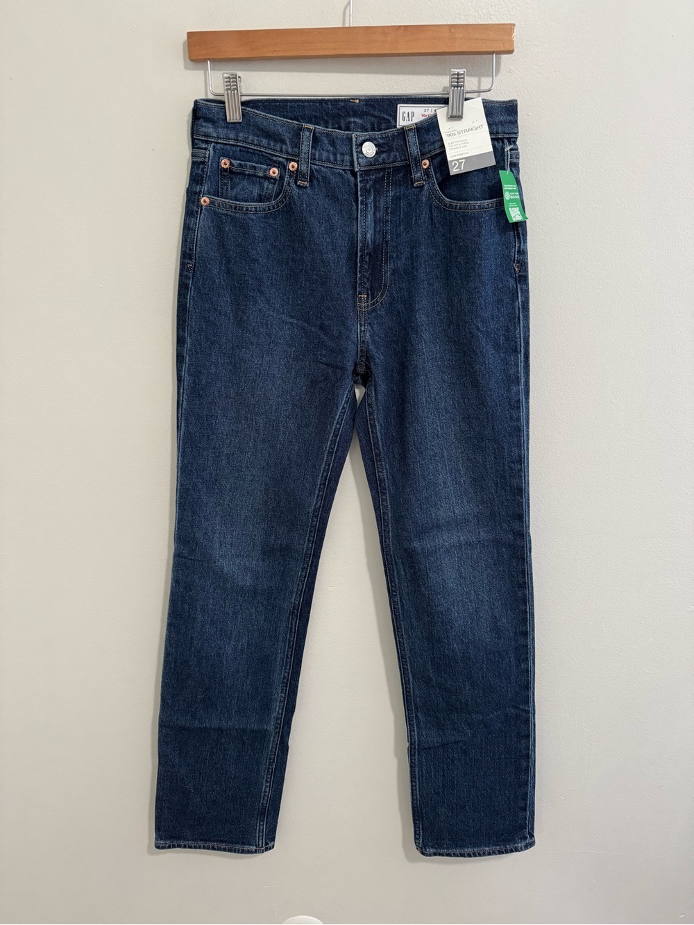 GAP NWT 90's Straight Jeans